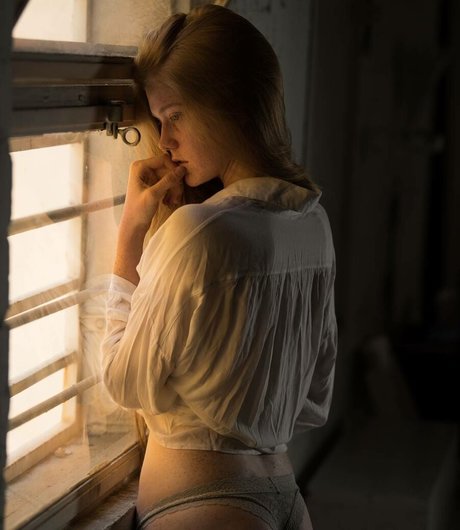 Anna Deniro