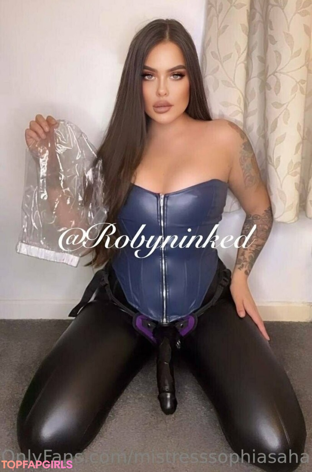 Foto desnuda filtrada de OnlyFans de Mistresssophiasahara #140 Foto desnuda filtrada de OnlyFans de Mistresssophiasahara #140