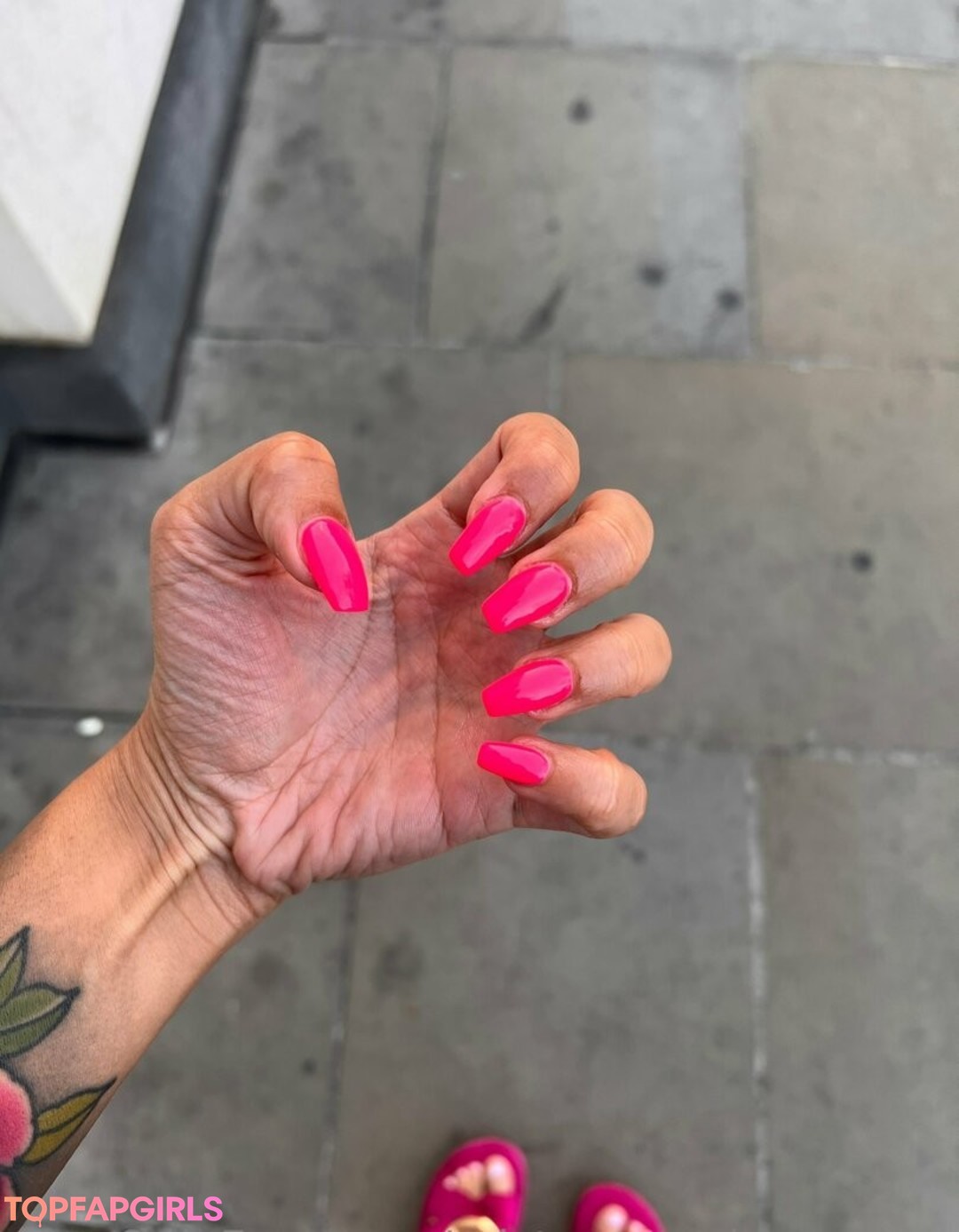 Foto desnuda filtrada de OnlyFans de Mistresssophiasahara #170 Foto desnuda filtrada de OnlyFans de Mistresssophiasahara #170