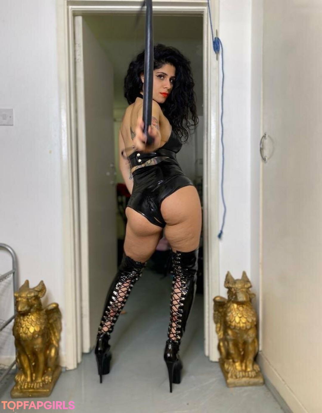 Foto desnuda filtrada de OnlyFans de Mistresssophiasahara #44 Foto desnuda filtrada de OnlyFans de Mistresssophiasahara #44