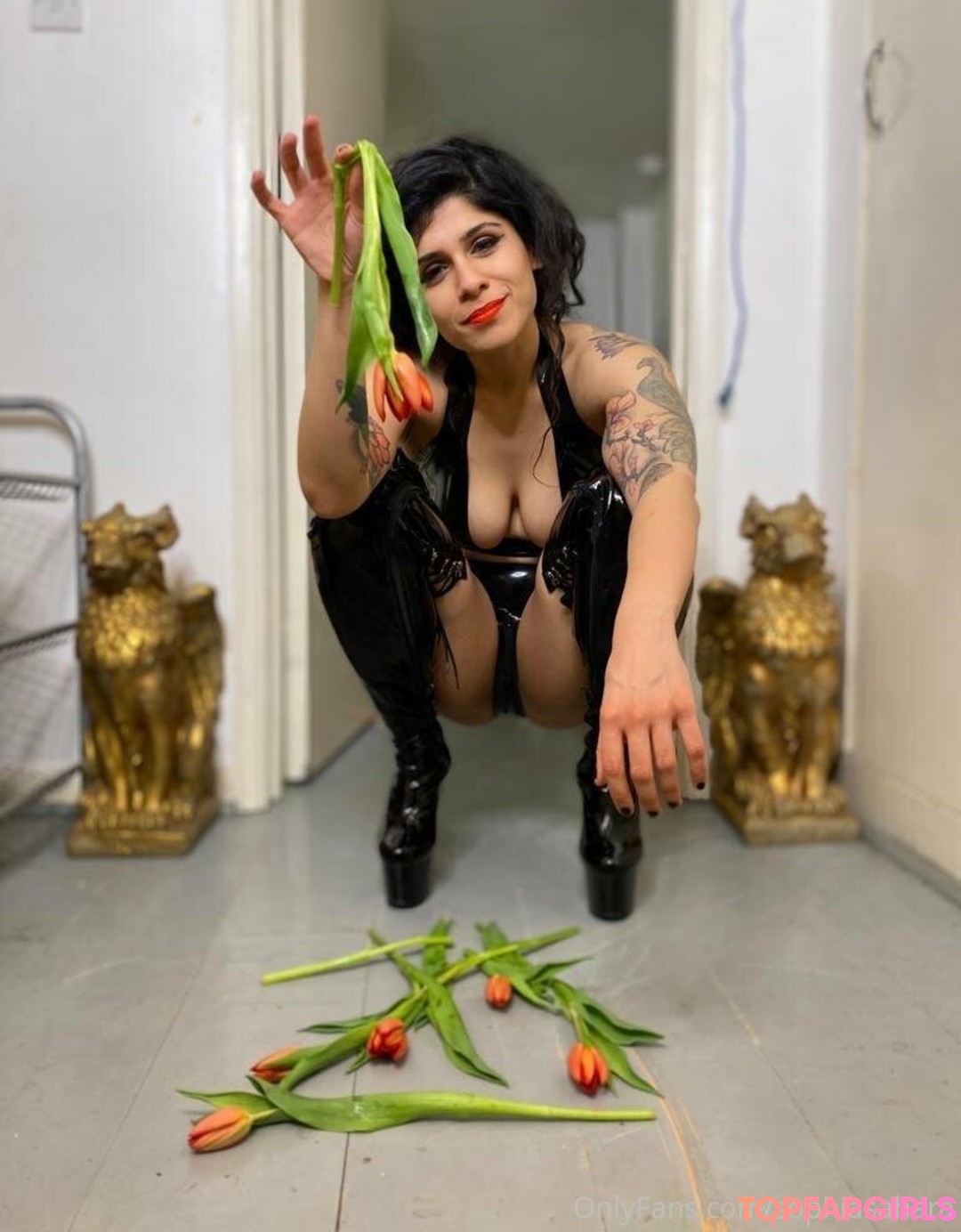 Foto desnuda filtrada de OnlyFans de Mistresssophiasahara #81 Foto desnuda filtrada de OnlyFans de Mistresssophiasahara #81