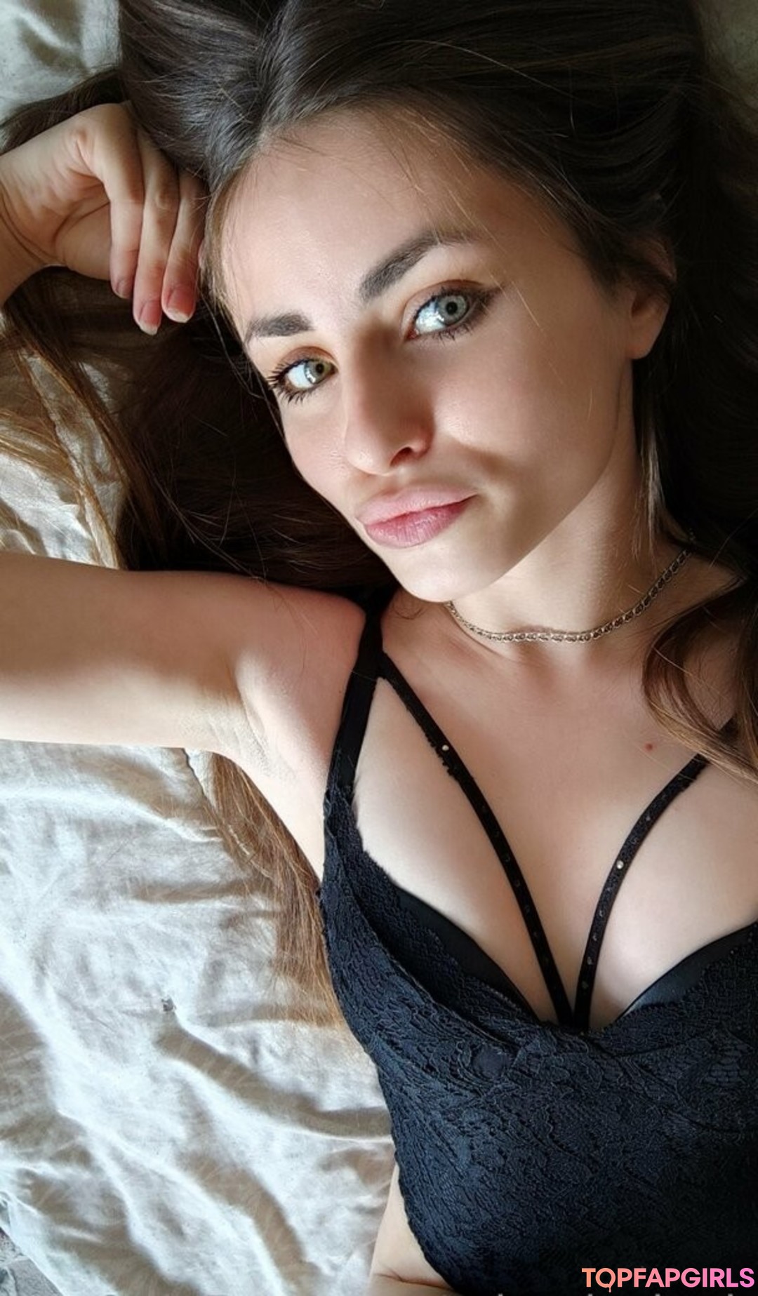 Foto desnuda filtrada de OnlyFans de Miracleleah #106 Foto desnuda filtrada de OnlyFans de Miracleleah #106