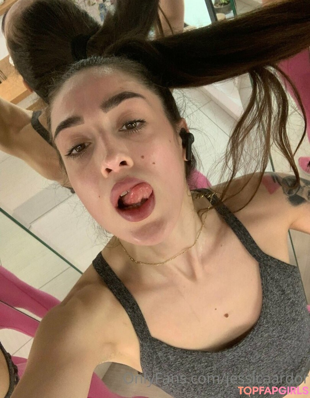 Foto desnuda filtrada de OnlyFans de Jessicaardor #124 Foto desnuda filtrada de OnlyFans de Jessicaardor #124