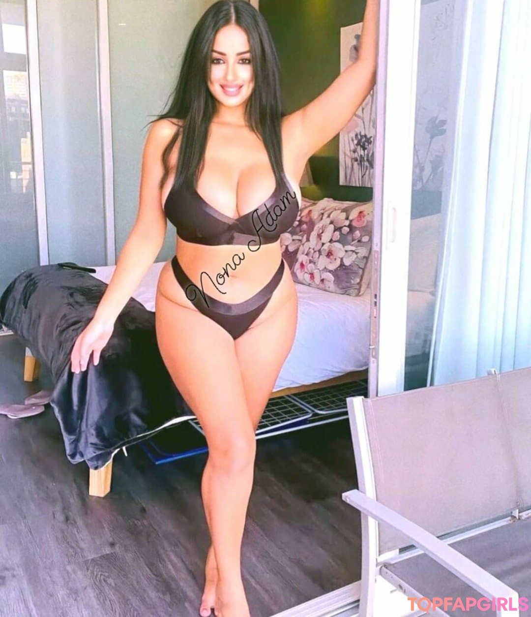 Foto desnuda filtrada de OnlyFans de Nona Adams #13 Foto desnuda filtrada de OnlyFans de Nona Adams #13