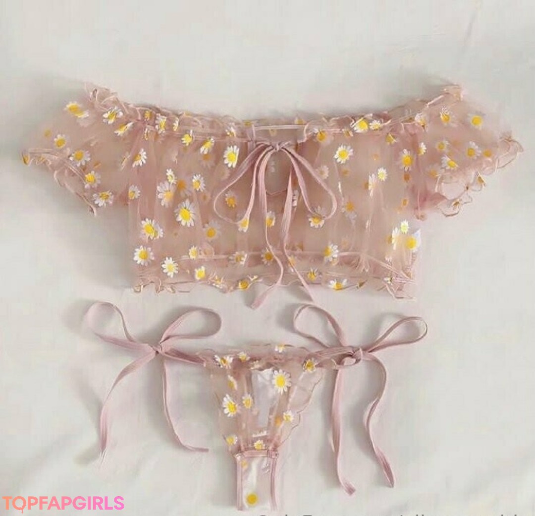 Foto desnuda filtrada de OnlyFans de Alisessmith #20 Foto desnuda filtrada de OnlyFans de Alisessmith #20