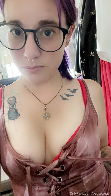 Petitetreat_