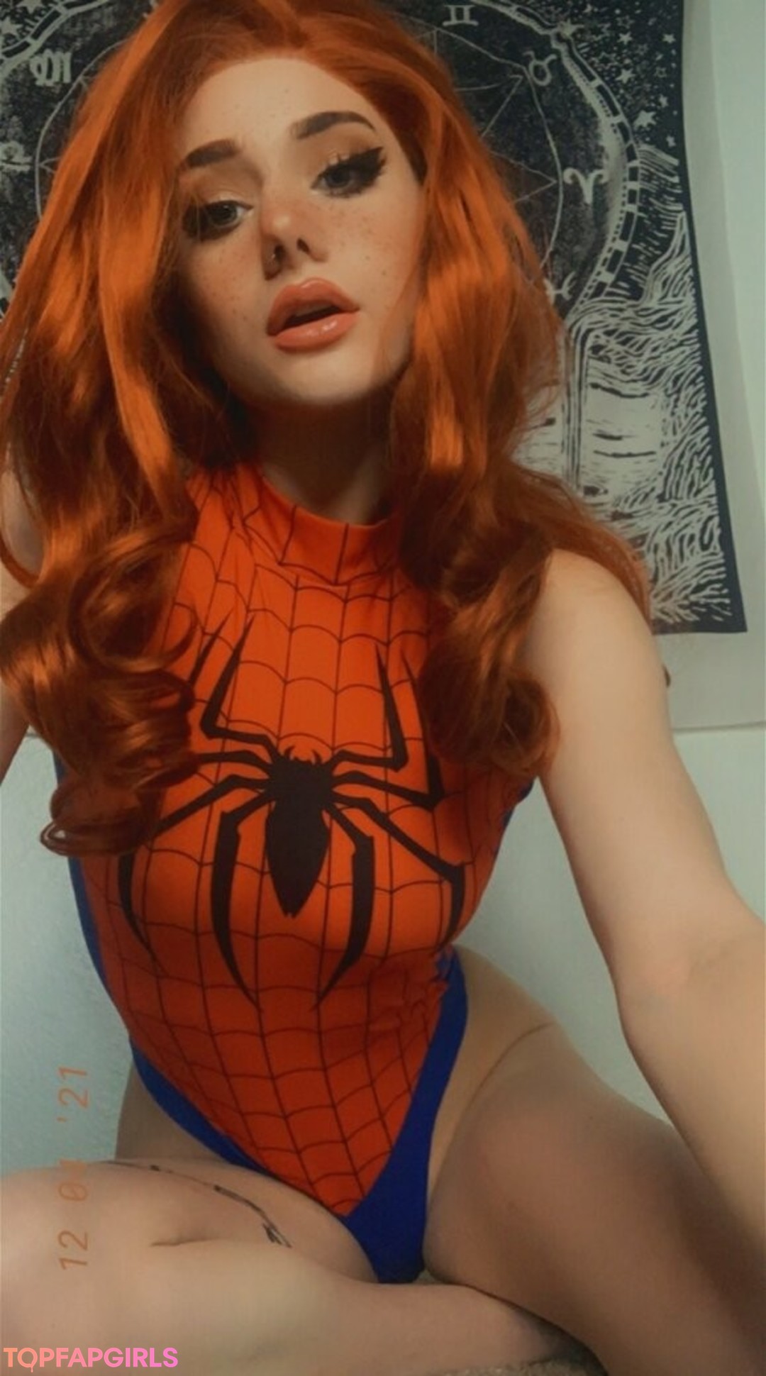 Foto desnuda filtrada de OnlyFans de Erinrileycos #23 Foto desnuda filtrada de OnlyFans de Erinrileycos #23