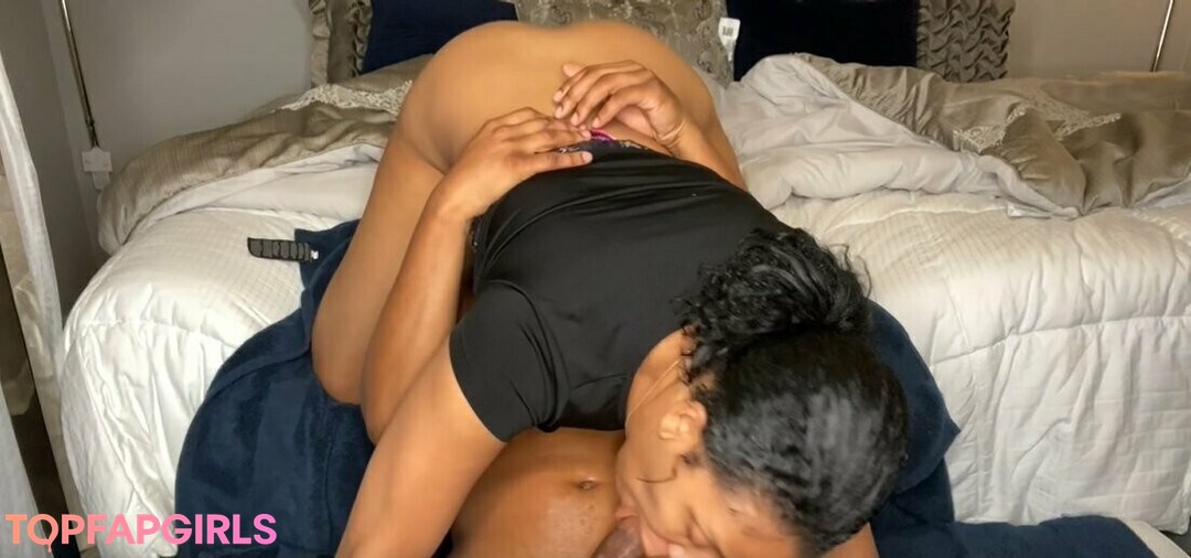 Foto desnuda filtrada de OnlyFans de Tylercamile #42 Foto desnuda filtrada de OnlyFans de Tylercamile #42