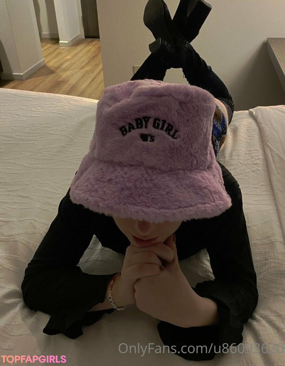 Foto desnuda filtrada de OnlyFans de Abbierosery #8 Foto desnuda filtrada de OnlyFans de Abbierosery #8