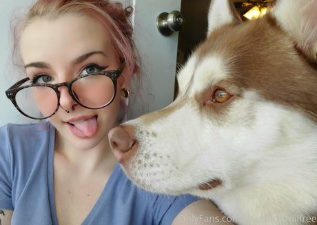 Lilydarkofree