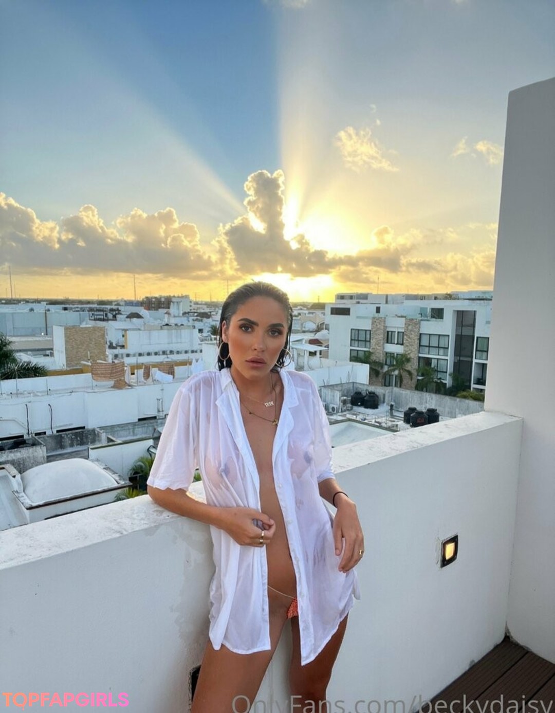 Foto desnuda filtrada de OnlyFans de Beckydaisy #74 Foto desnuda filtrada de OnlyFans de Beckydaisy #74