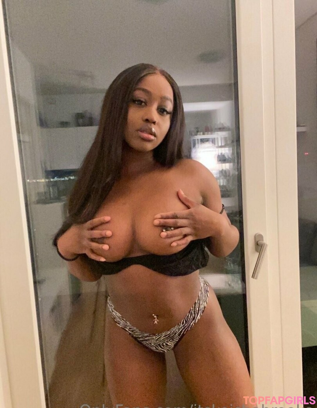 Foto desnuda filtrada de OnlyFans de Itskeishabrooks #2 Foto desnuda filtrada de OnlyFans de Itskeishabrooks #2
