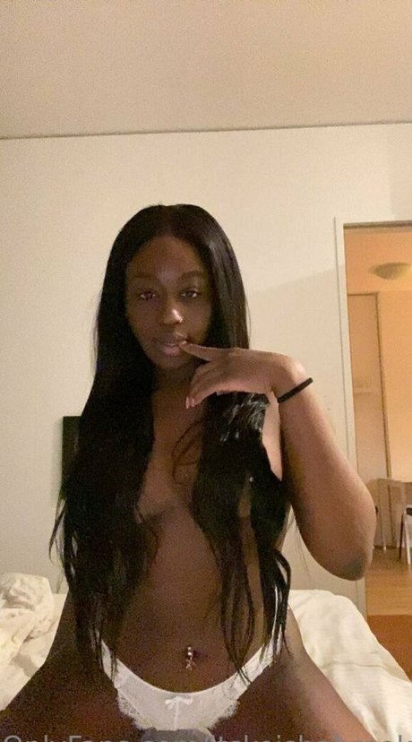 Foto desnuda filtrada de OnlyFans de Itskeishabrooks