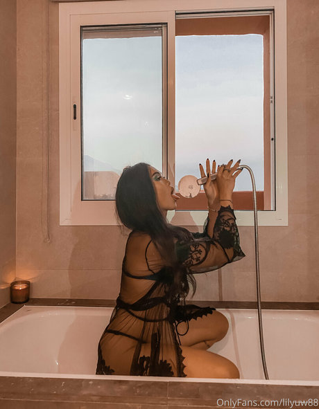 Foto desnuda filtrada de OnlyFans de Lilyuw88