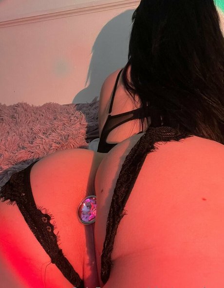 Foto desnuda filtrada de OnlyFans de Glizzy Mcguire