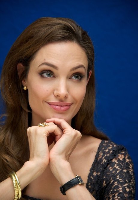 Angelina Jolie