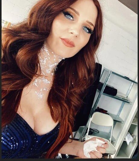 Simone Simons