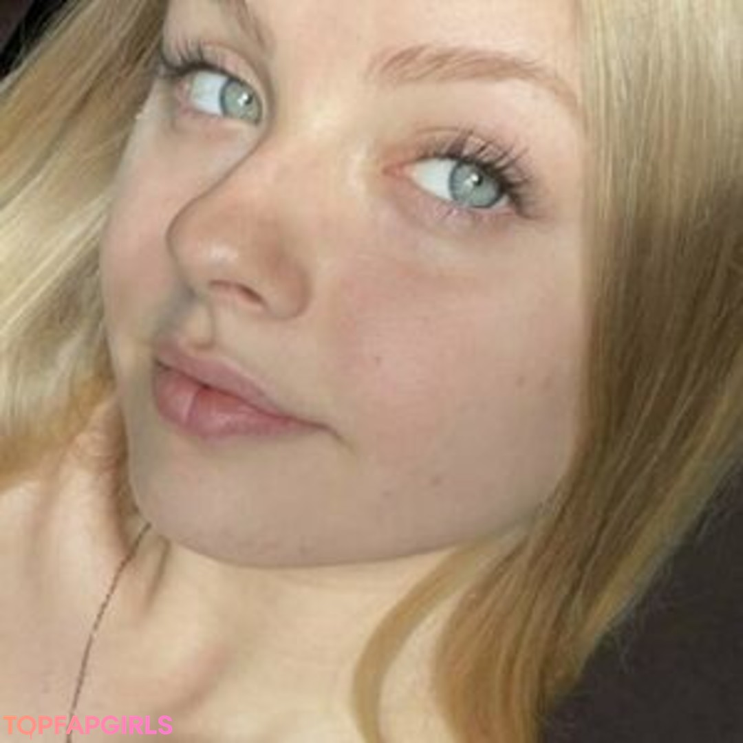 Foto desnuda filtrada de OnlyFans de Kylie Shay #8 Foto desnuda filtrada de OnlyFans de Kylie Shay #8