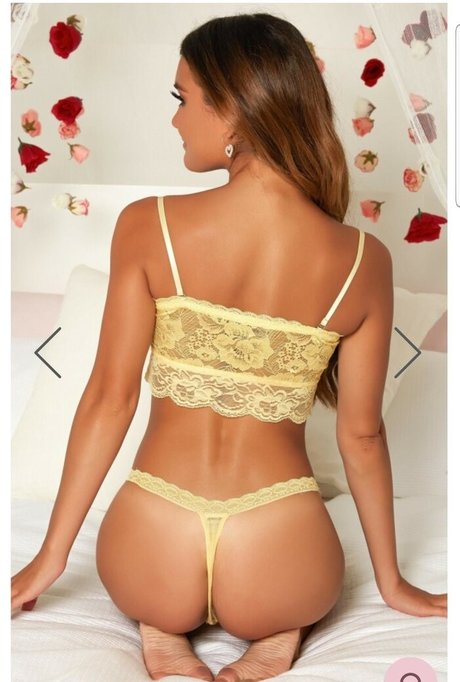 Foto desnuda filtrada de OnlyFans de Leah Perkins  Mimi Perkins