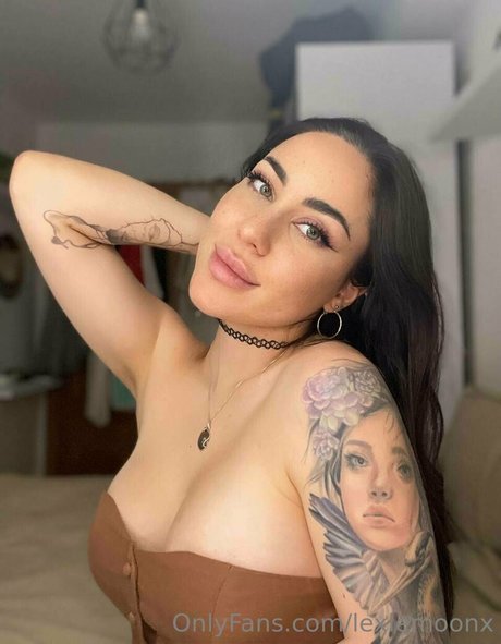 Lexiemoonx