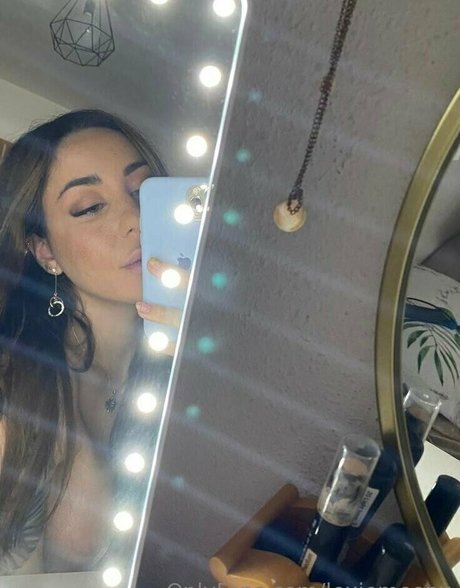 Lexiemoonx