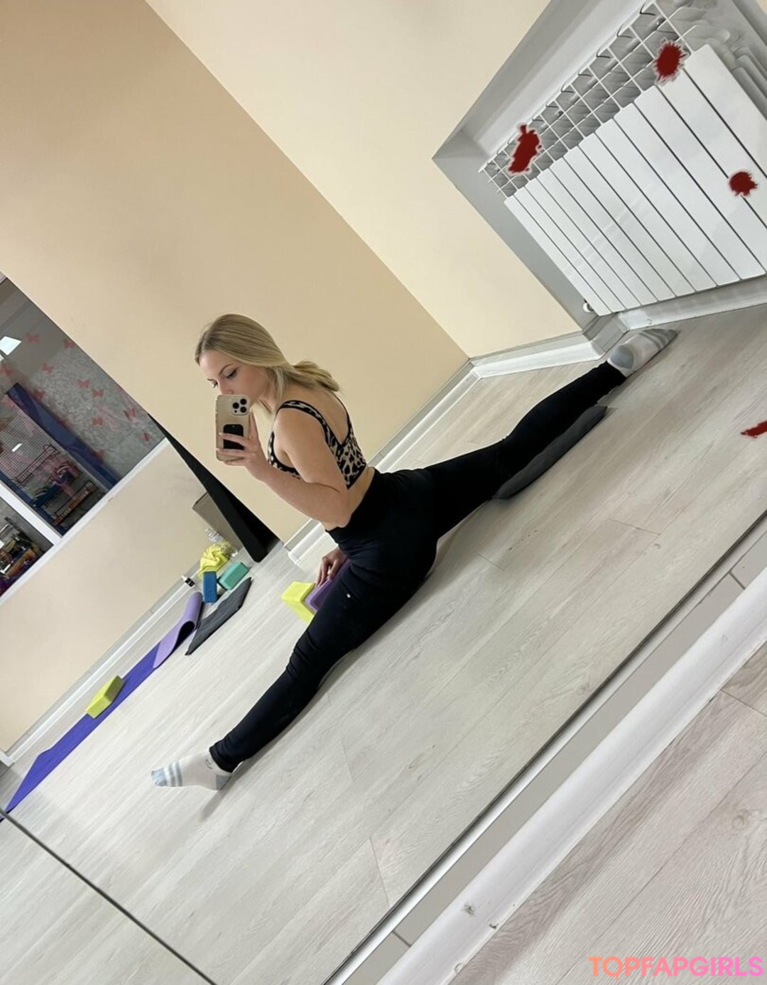 Foto desnuda filtrada de OnlyFans de Michelleeriseevip #74 Foto desnuda filtrada de OnlyFans de Michelleeriseevip #74