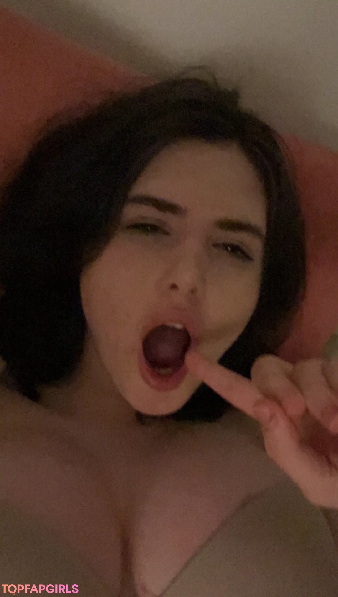 Foto desnuda filtrada de OnlyFans de Legallyspoodie #1 Foto desnuda filtrada de OnlyFans de Legallyspoodie #1