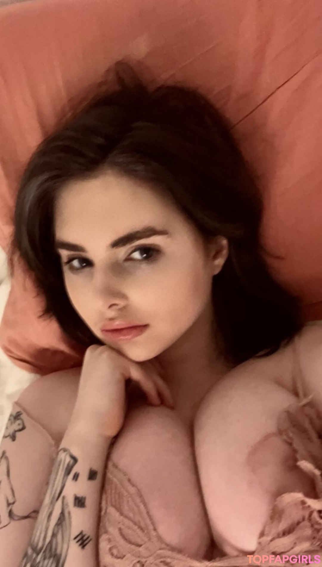 Foto desnuda filtrada de OnlyFans de Legallyspoodie #3 Foto desnuda filtrada de OnlyFans de Legallyspoodie #3