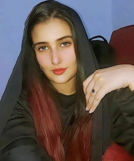 Aniza Hazel