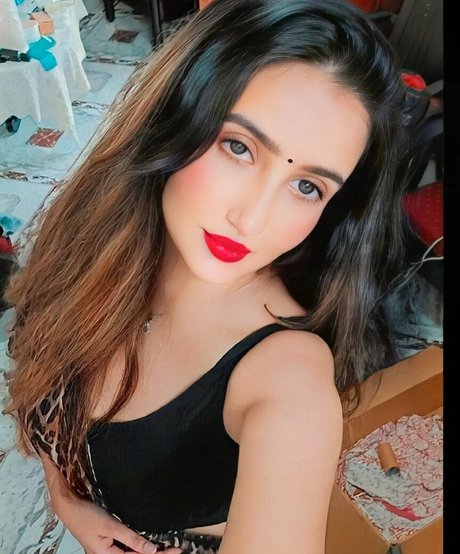 Aniza Hazel