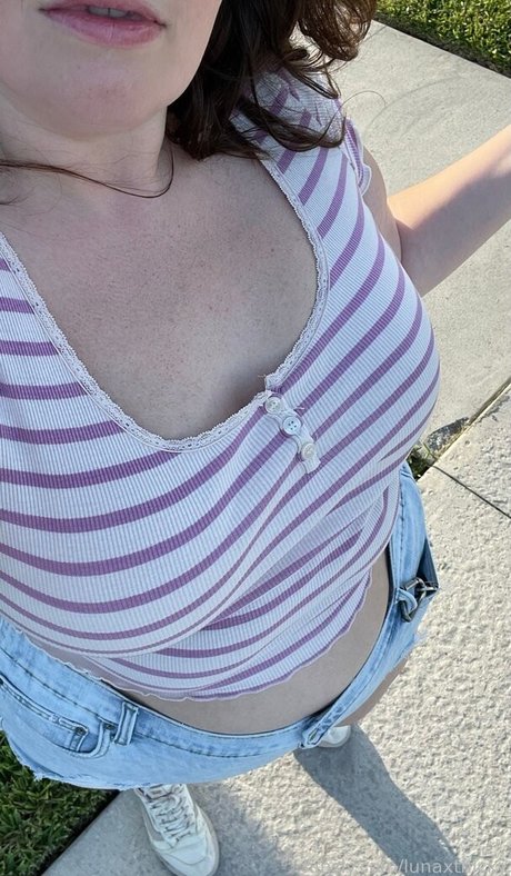 Lunaxthicky