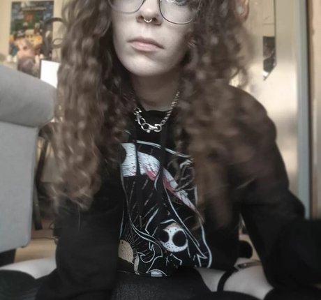 Porcelain Ghoul
