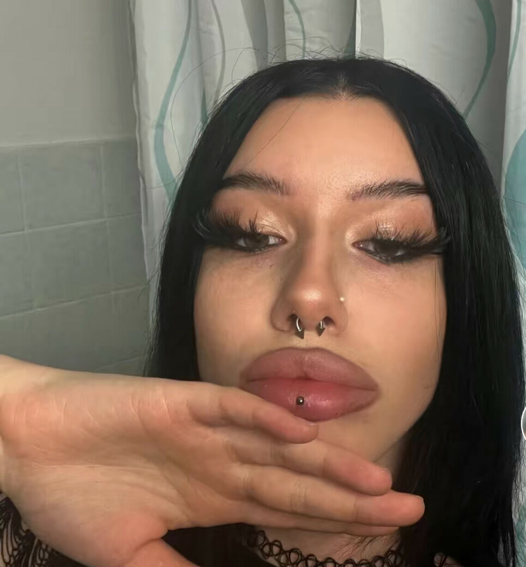 Foto desnuda filtrada de OnlyFans de Shawtysuzi #16 Foto desnuda filtrada de OnlyFans de Shawtysuzi #16