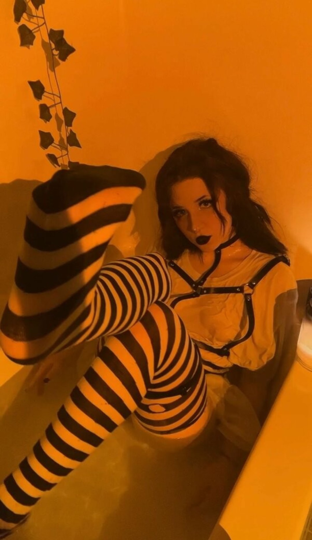 Foto desnuda filtrada de OnlyFans de Deadpixies #15 Foto desnuda filtrada de OnlyFans de Deadpixies #15