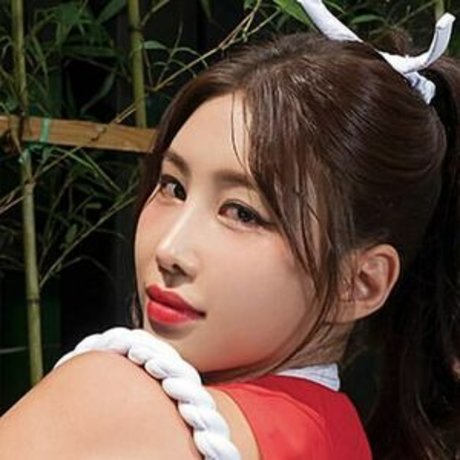 Bj Heeyome
