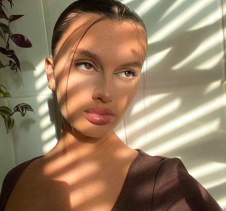 Foto desnuda filtrada de OnlyFans de Isabella Evans
