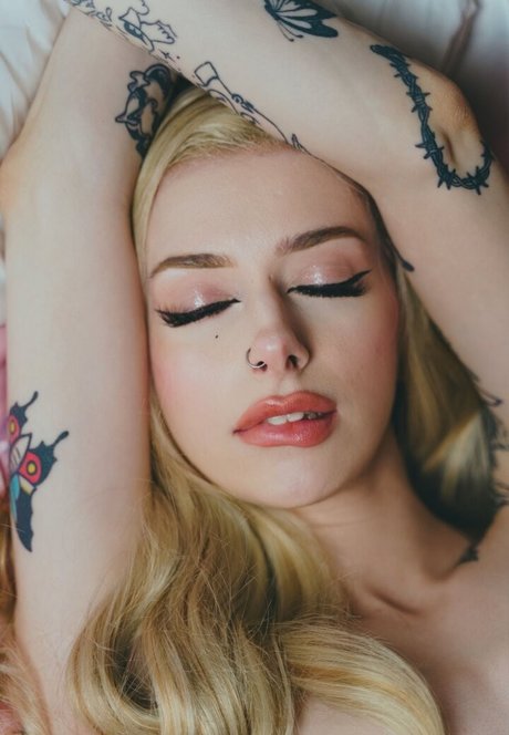 Foto desnuda filtrada de OnlyFans de Mistresslilymay