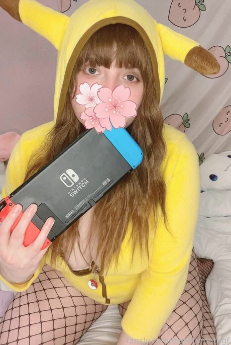 Bigtittymothgf