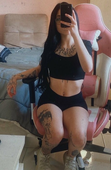 Foto desnuda filtrada de OnlyFans de Ellen Maggnus