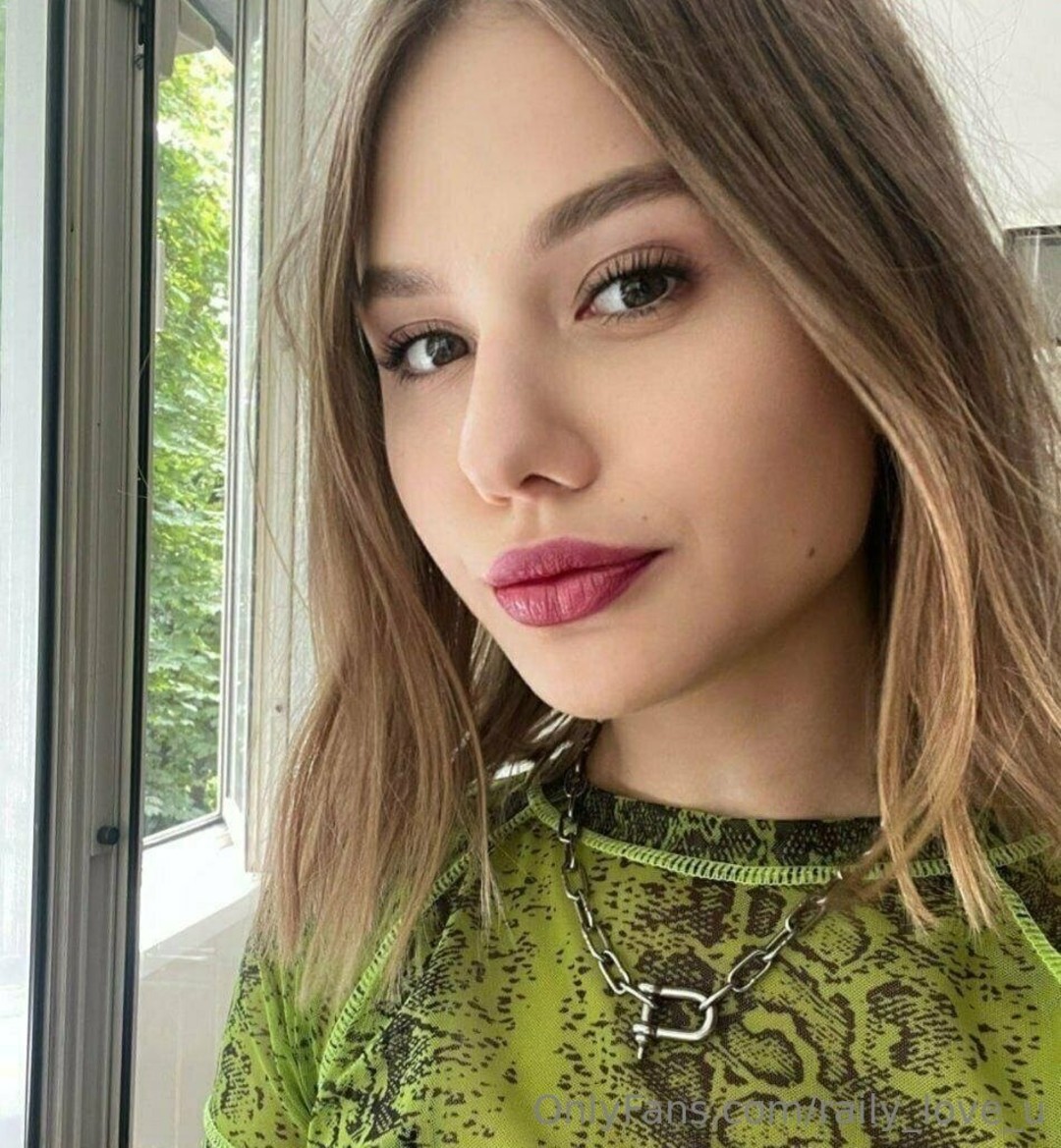 Foto desnuda filtrada de OnlyFans de Railyloveu #326 Foto desnuda filtrada de OnlyFans de Railyloveu #326