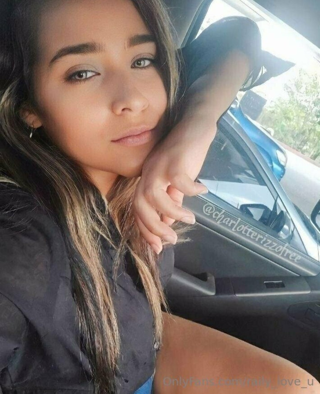 Foto desnuda filtrada de OnlyFans de Railyloveu #86 Foto desnuda filtrada de OnlyFans de Railyloveu #86