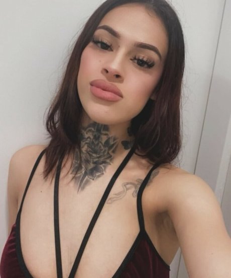 Foto desnuda filtrada de OnlyFans de Flaka22z