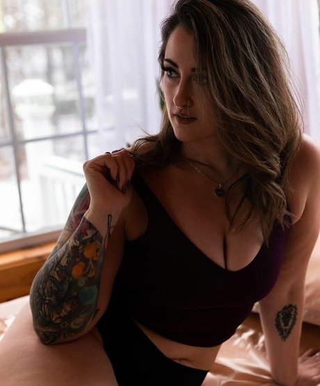 Foto desnuda filtrada de OnlyFans de Danistandring