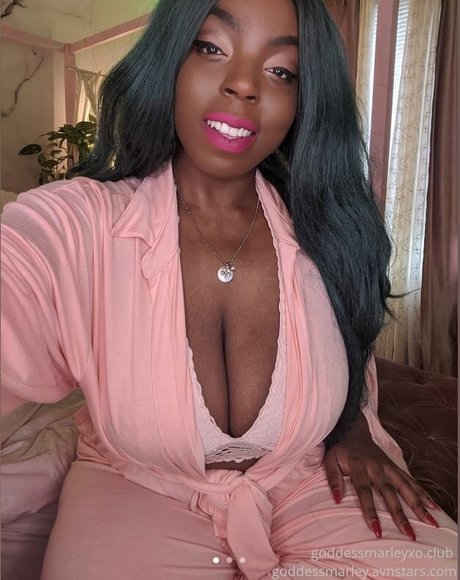 Foto desnuda filtrada de OnlyFans de Goddess Marley
