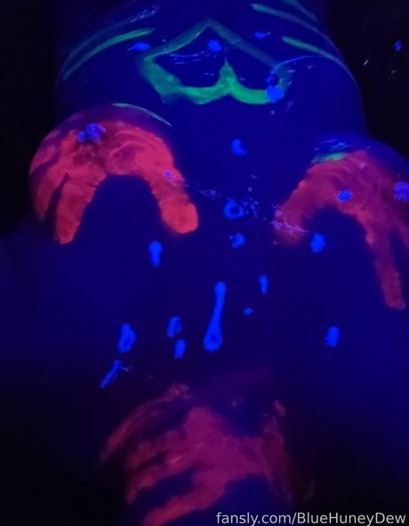 Bluehuneydew
