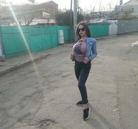 Denisa R Maria