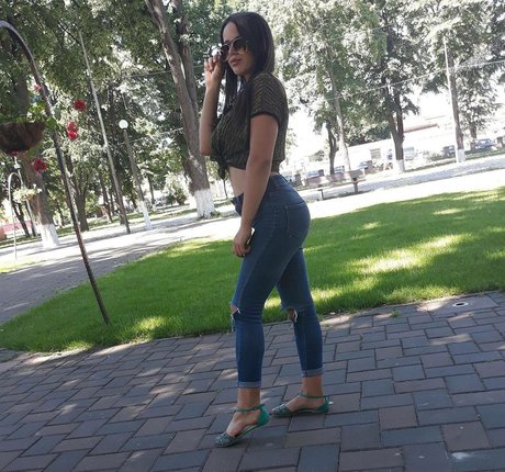 Foto desnuda filtrada de OnlyFans de Denisa R Maria