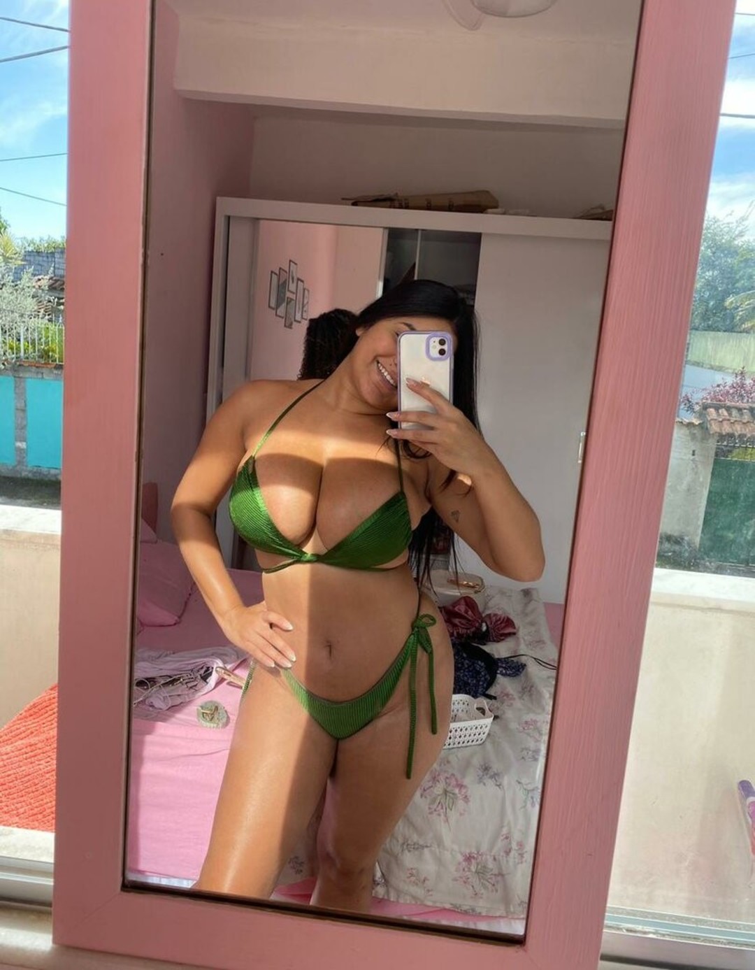 Foto desnuda filtrada de OnlyFans de Missbebesotavip #10 Foto desnuda filtrada de OnlyFans de Missbebesotavip #10