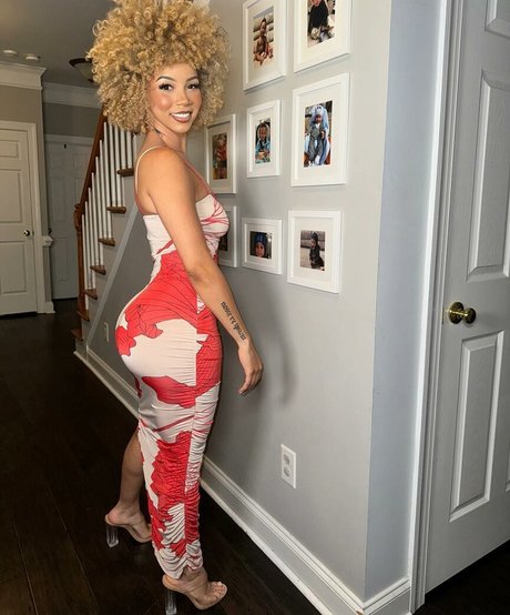 Foto desnuda filtrada de OnlyFans de Brittany Renner