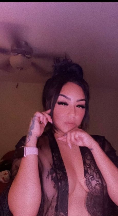 Foto desnuda filtrada de OnlyFans de Alecia Lerma